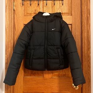 Nike Therma-fit Hooded Puffer Jacket